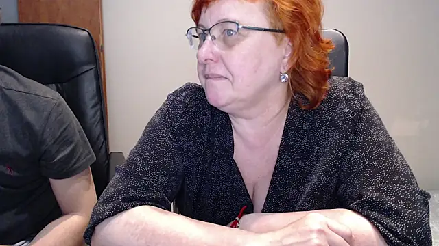 JoannaAndNeighbour online show from 3, 1, 2025