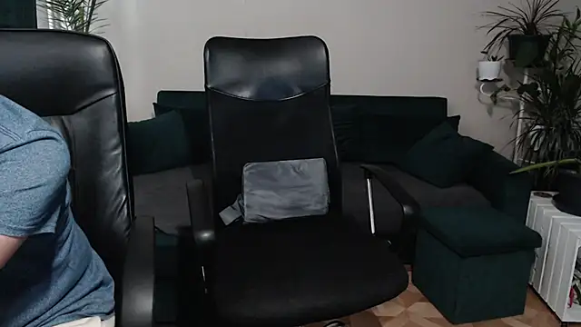 JoannaAndNeighbour online show from 3, 10, 2025