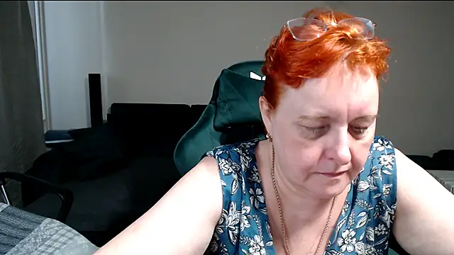 JoannaAndNeighbour online show from 8, 3, 2026