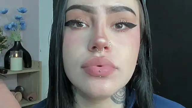 Snapshot of Jas_miin chatting on 5, 12, 2025 Jas miin online show from 5, 12, 2025