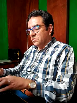 FernandoReuterG online show from 2, 12, 2025