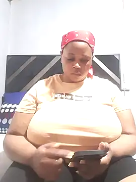 Sexy-queen99xx online show from 22, 9, 2025