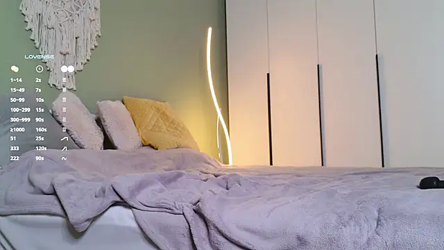 Rinas secret online show from 9, 1, 2025