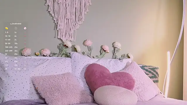 Rinas secret online show from 26, 9, 2025