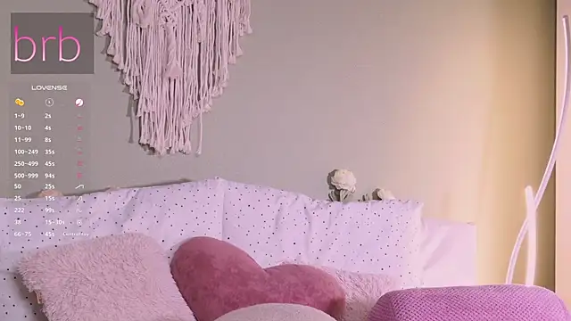 Rinas secret online show from 14, 10, 2025