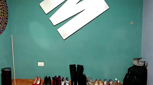 marinadenoche online show from 12, 1, 2025