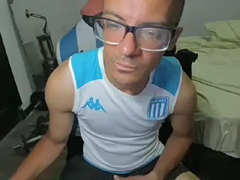 Snapshot of guachin_hunk chatting on 25, 12, 2024 guachin hunk online show from 25, 12, 2024