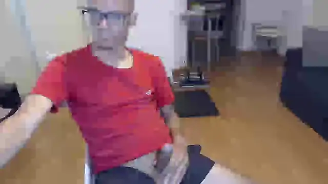 guachin hunk online show from 17, 11, 2025