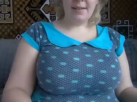 Snapshot of Diana_Britt chatting on 8, 2, 2025 Diana Britt online show from 8, 2, 2025