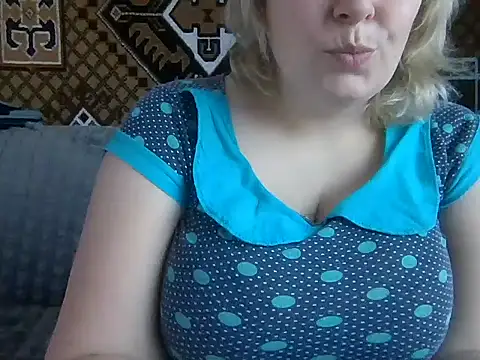 Snapshot of Diana_Britt chatting on 10, 2, 2025 Diana Britt online show from 10, 2, 2025