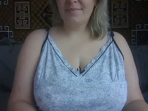 Snapshot of Diana_Britt chatting on 16, 10, 2025 Diana Britt online show from 16, 10, 2025