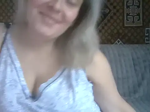 Snapshot of Diana_Britt chatting on 17, 10, 2025 Diana Britt online show from 17, 10, 2025