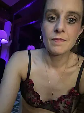 Snapshot of LadyChantale chatting on 15, 1, 2025 LadyChantale online show from 15, 1, 2025