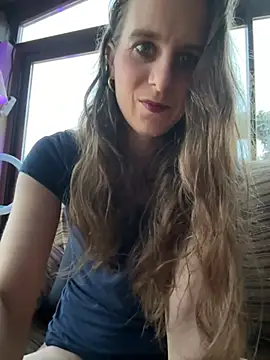 Snapshot of LadyChantale chatting on 19, 1, 2025 LadyChantale online show from 19, 1, 2025