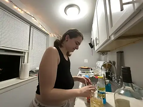 Snowbunnycake 131 online show from 20, 7, 2026