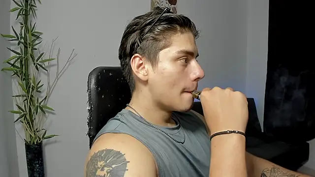 Giordano Russo online show from 17, 12, 2024