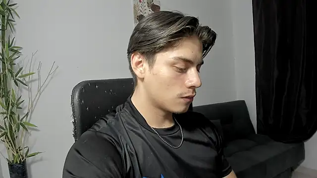 Giordano Russo online show from 20, 12, 2024