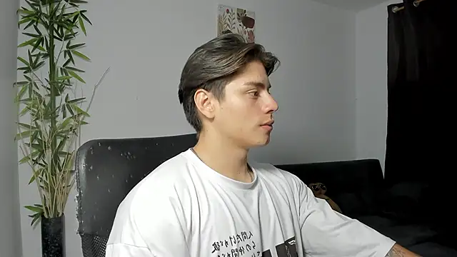 Giordano Russo online show from 21, 2, 2025