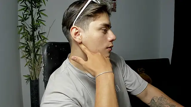 Giordano Russo online show from 28, 2, 2025