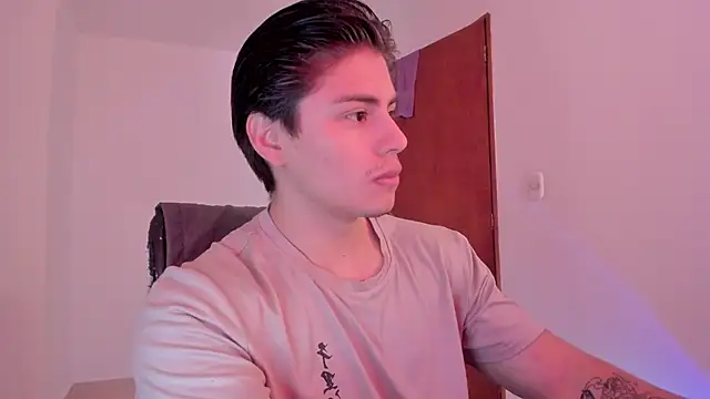 Giordano Russo online show from 7, 10, 2025