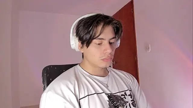 Giordano Russo online show from 4, 4, 2026