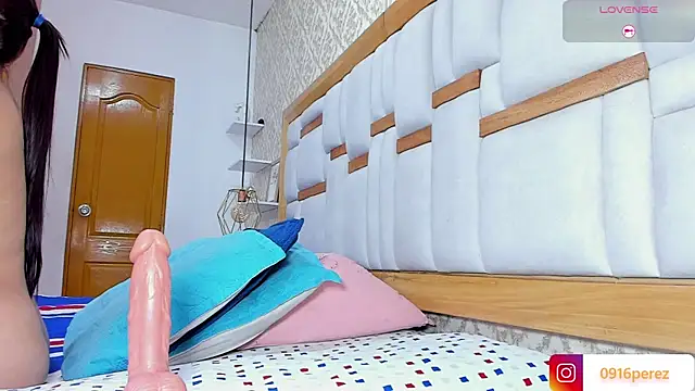  kaarla  online show from 10, 9, 2025