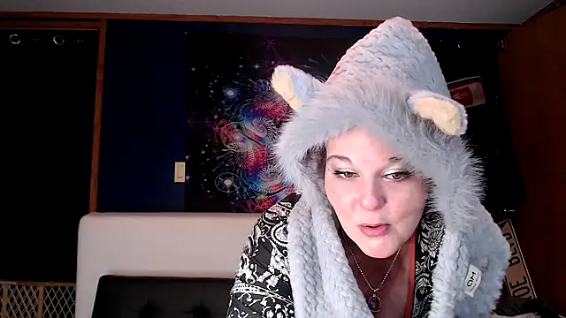 fieryrebel online show from 31, 12, 2024