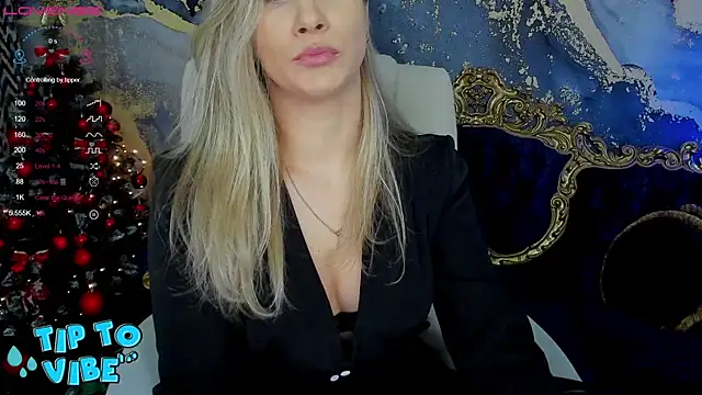 Snapshot of CassandraGood chatting on 21, 12, 2024 CassandraGood online show from 21, 12, 2024