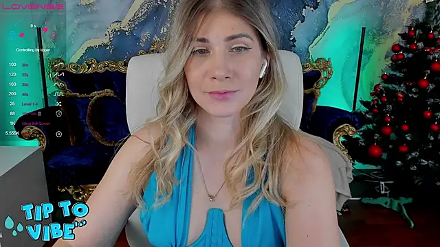 Snapshot of CassandraGood chatting on 5, 1, 2025 CassandraGood online show from 5, 1, 2025