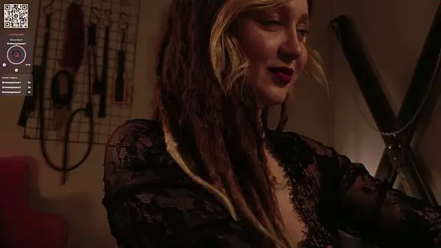 Snapshot of VortexProject chatting on 10, 10, 2025 VortexProject online show from 10, 10, 2025