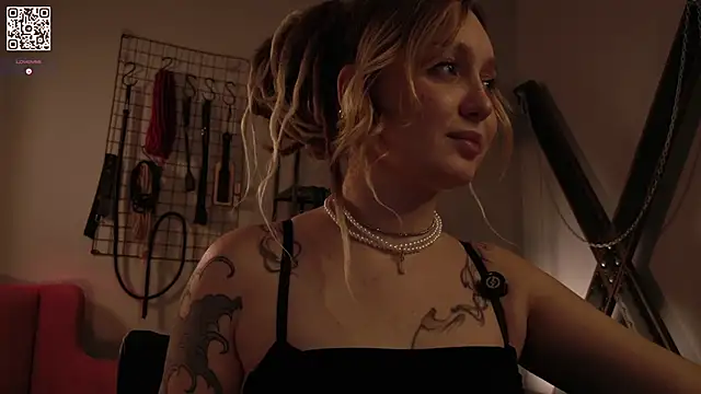 Snapshot of VortexProject chatting on 12, 10, 2025 VortexProject online show from 12, 10, 2025