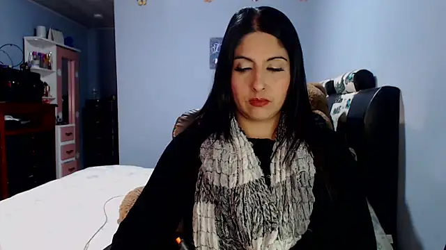 Snapshot of sahtlove1 chatting on 27, 4, 2026 sahtlove1 online show from 27, 4, 2026