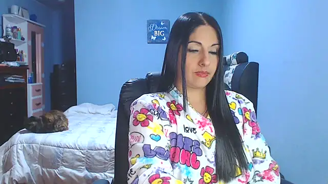 Snapshot of sahtlove1 chatting on 1, 7, 2026 sahtlove1 online show from 1, 7, 2026