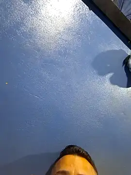 Eumanzor online show from 14, 4, 2026