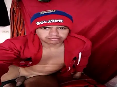 Snapshot of Monki1991 chatting on 20, 10, 2025 Monki1991 online show from 20, 10, 2025