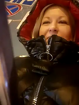 Snapshot of Arina_smiles chatting on 10, 1, 2025 Arina smiles online show from 10, 1, 2025