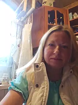 Snapshot of Arina_smiles chatting on 11, 6, 2026 Arina smiles online show from 11, 6, 2026