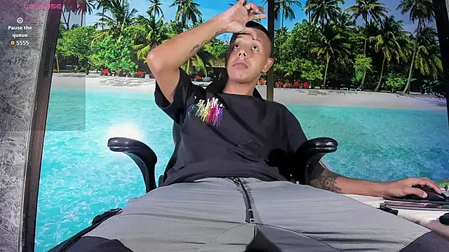 Snapshot of boy_bigcock24cm chatting on 14, 2, 2026 boy bigcock24cm online show from 14, 2, 2026