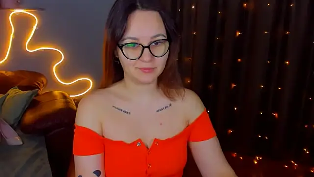 Snapshot of EsterLogan chatting on 15, 1, 2025 EsterLogan online show from 15, 1, 2025