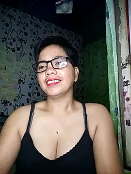 Snapshot of lovely_samxxx24 chatting on 6, 3, 2025 lovely samxxx24 online show from 6, 3, 2025