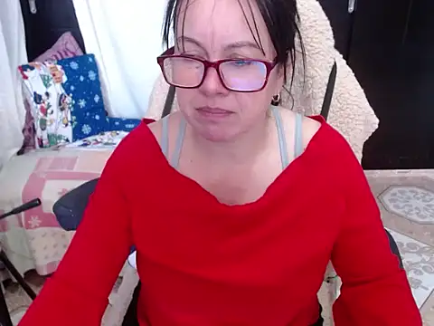 Sonialorens  online show from 20, 12, 2024