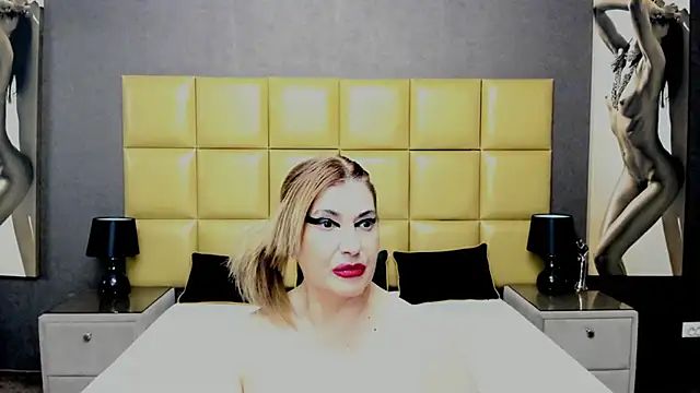 KiraLeila online show from 5, 2, 2025