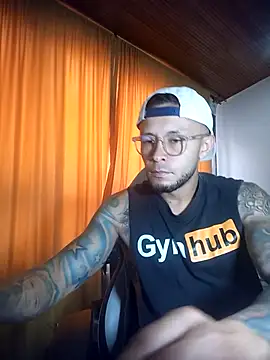 Snapshot of sebastian_horny chatting on 29, 5, 2026 sebastian horny online show from 29, 5, 2026