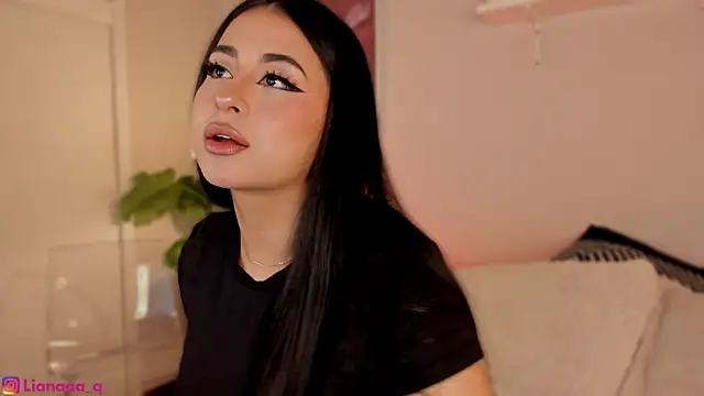 Queen liana online show from 25, 7, 2026