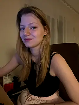 MaryHiggins online show from 23, 11, 2025