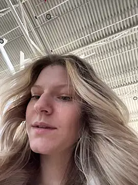 MaryHiggins online show from 9, 4, 2026