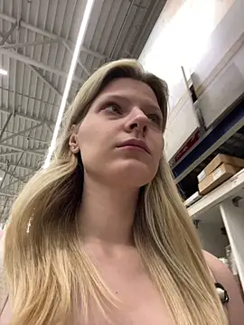Snapshot of MaryHiggins chatting on 26, 7, 2026 MaryHiggins online show from 26, 7, 2026