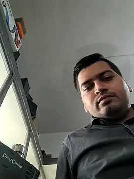 vansh1802 online show from 10, 4, 2026