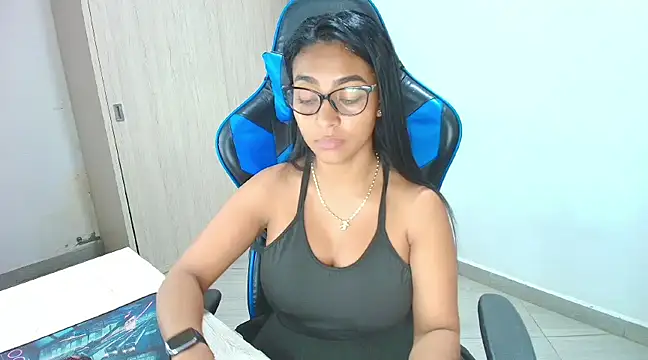 Snapshot of sophiax-x chatting on 31, 1, 2025 sophiax-x online show from 31, 1, 2025