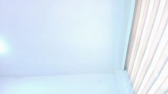 sophiax-x online show from 18, 4, 2026